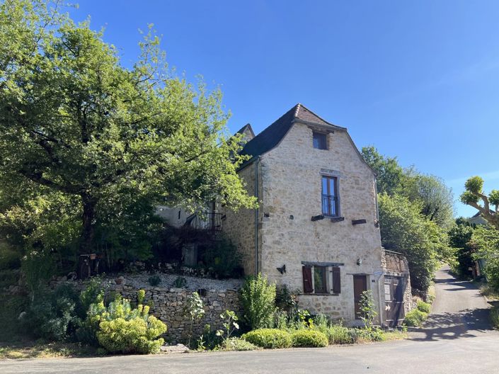 Image No.1-3 Bed Village House for sale