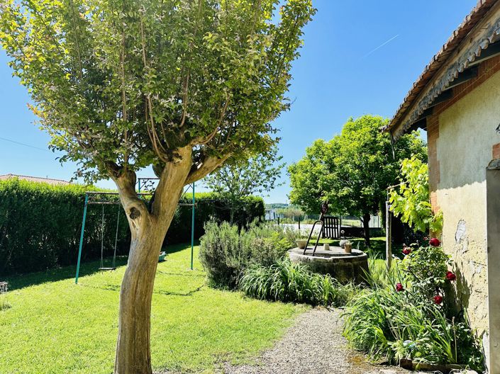 Image No.10-5 Bed House for sale