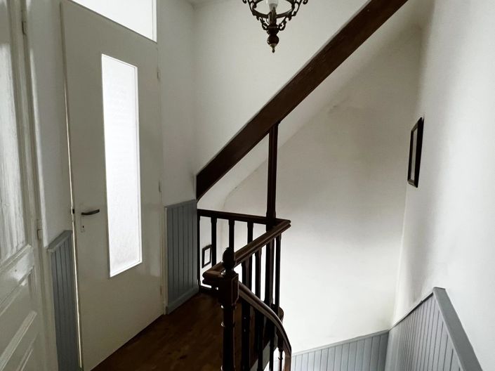 Image No.6-3 Bed House for sale