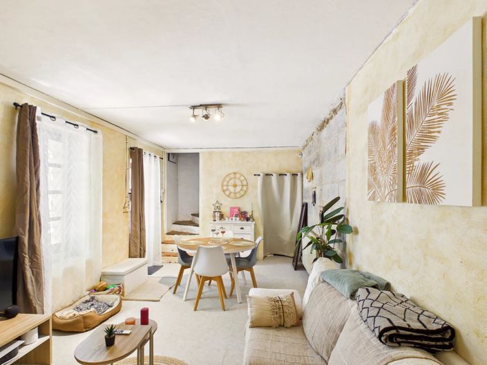 Image No.3-House for sale