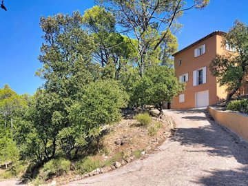 1 - Châteauvert, Maison