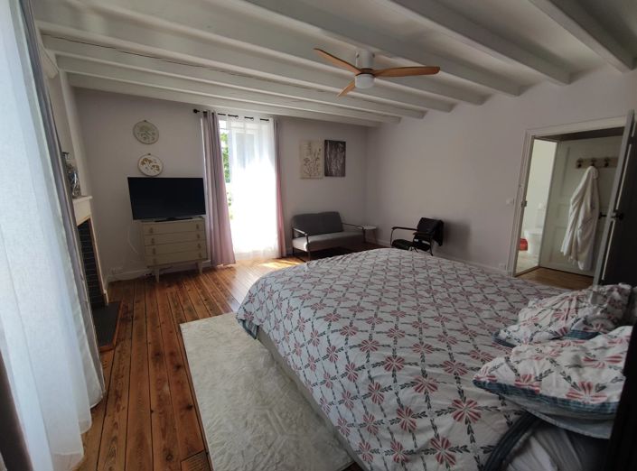 Image No.11-5 Bed House for sale