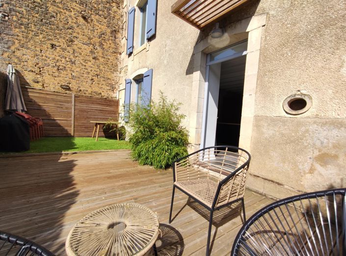 Image No.2-5 Bed House for sale