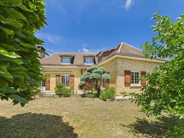 1 - Coutras, Maison