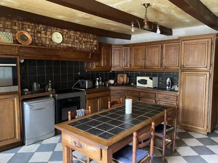 Image No.7-4 Bed House for sale