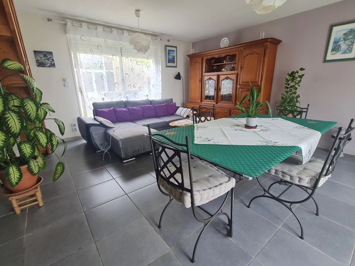 Image No.5-7 Bed House for sale