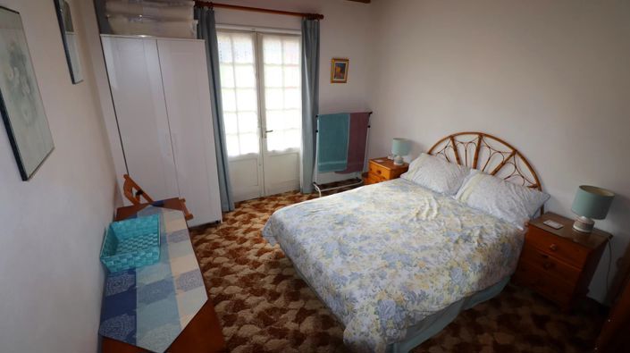 Image No.6-3 Bed House for sale