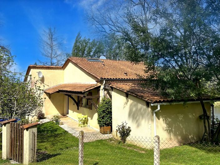 Image No.1-3 Bed House for sale