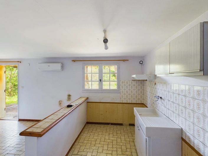 Image No.12-3 Bed House for sale