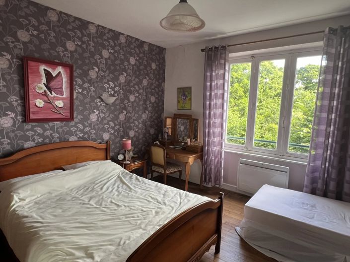 Image No.12-4 Bed House for sale