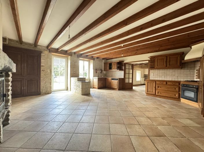 Image No.3-3 Bed House for sale