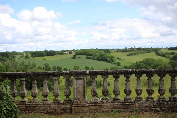 Image No.15-10 Bed House for sale