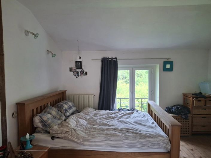 Image No.10-4 Bed House for sale