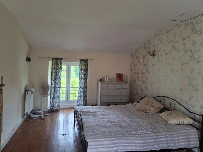 Image No.11-4 Bed House for sale