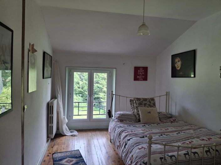 Image No.7-4 Bed House for sale