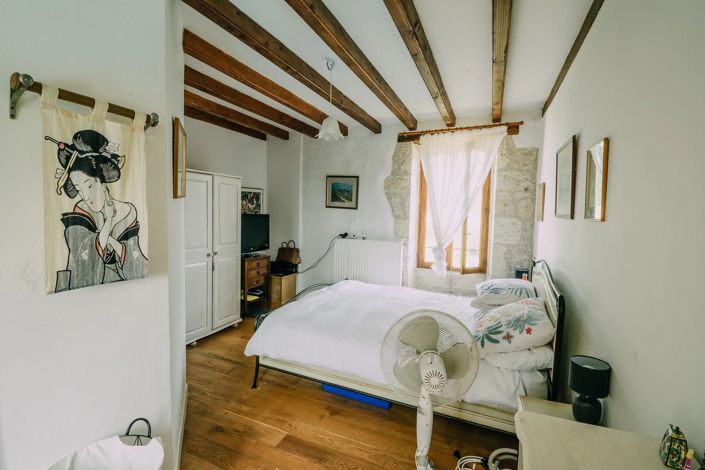 Image No.11-6 Bed House for sale