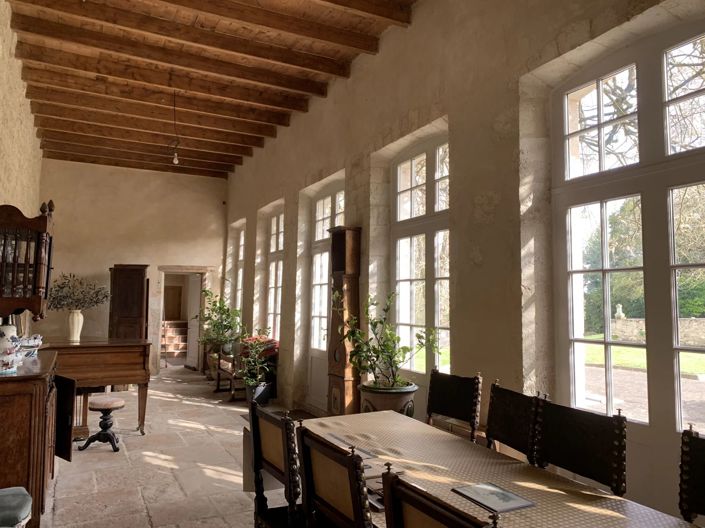 Image No.7-10 Bed House for sale