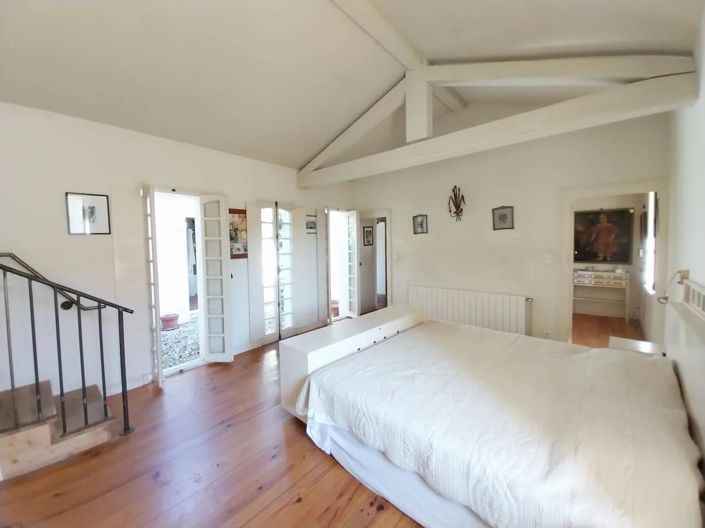 Image No.11-3 Bed Village House for sale