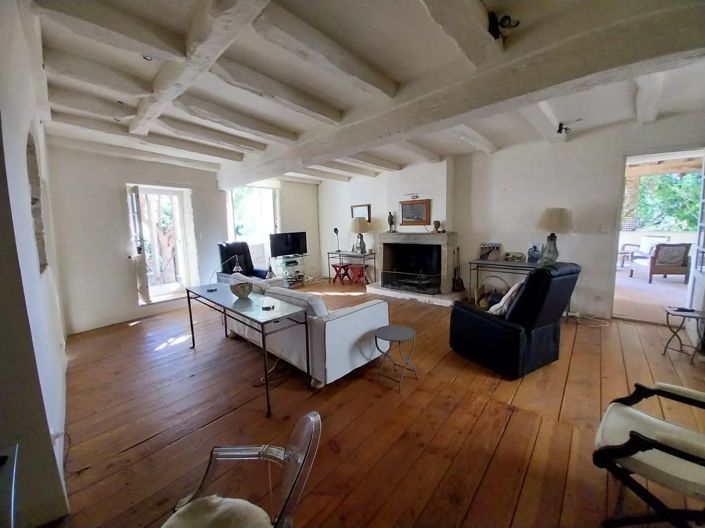 Image No.6-3 Bed Village House for sale