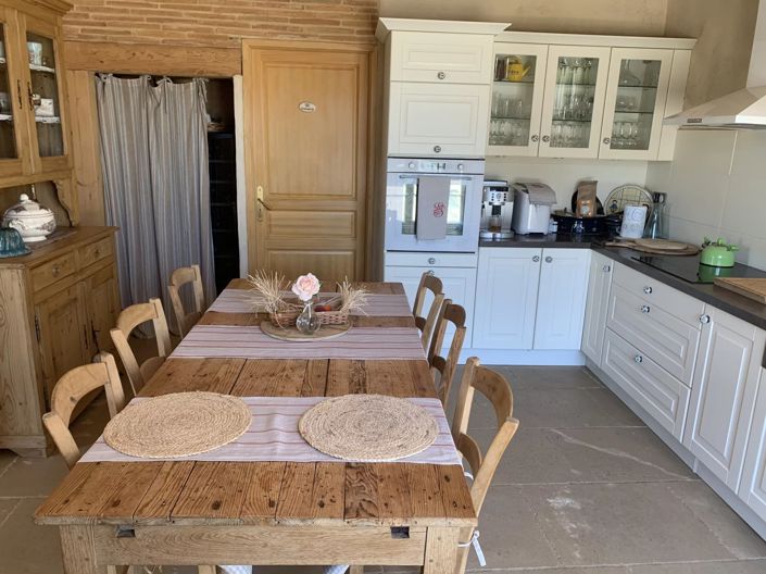 Image No.11-4 Bed House for sale