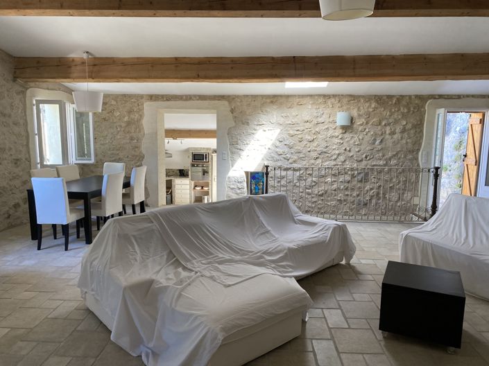 Image No.8-2 Bed House for sale