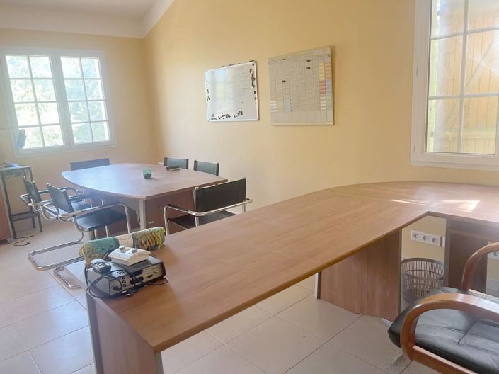 Image No.14-5 Bed House for sale