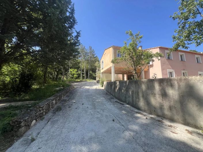 Image No.15-5 Bed House for sale