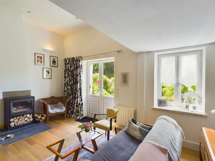 Image No.11-4 Bed House for sale