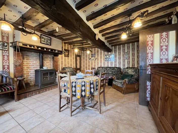 Image No.5-Maison de 3 chambres à vendre à Lussac-les-Églises