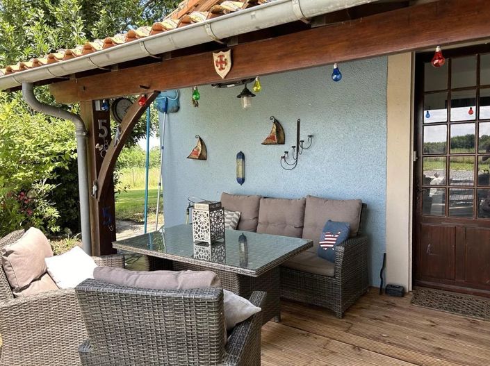 Image No.15-4 Bed Farmhouse for sale