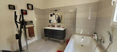 5138e44cef8d7a662c00fc0549925e09b29dba8223192