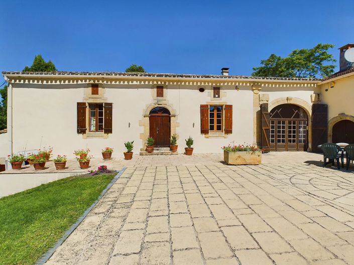 Image No.12-4 Bed House for sale