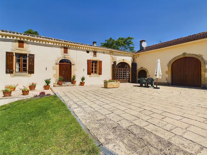 Image No.13-4 Bed House for sale