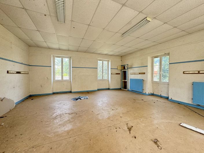 Image No.11-House for sale