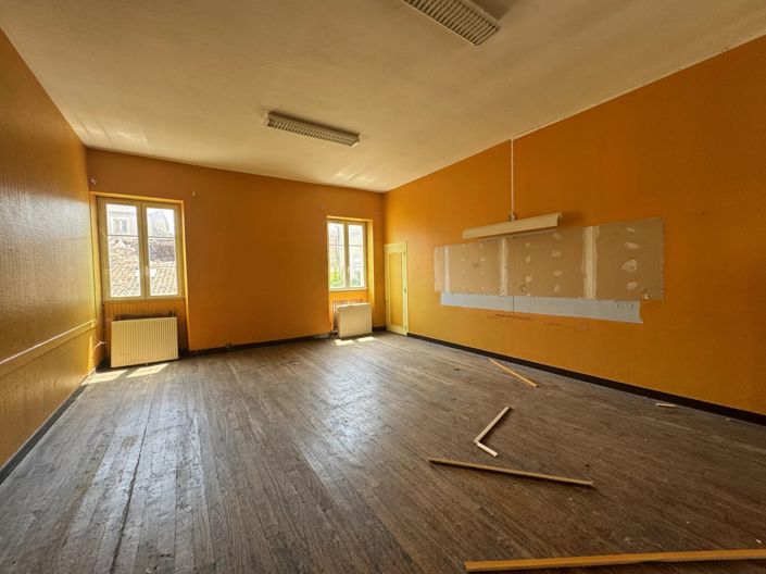 Image No.5-House for sale