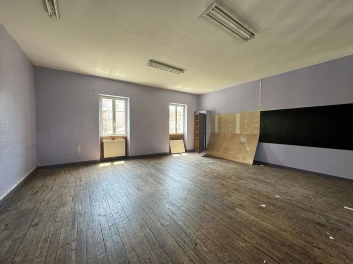 Image No.6-House for sale