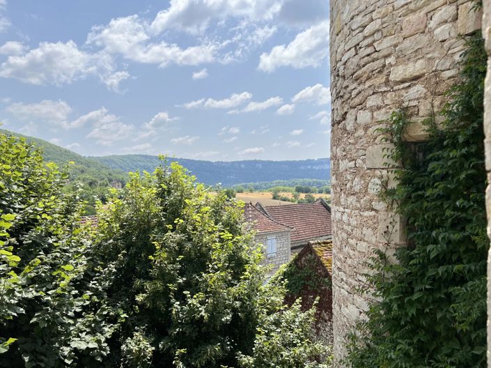 Image No.15-5 Bed House for sale