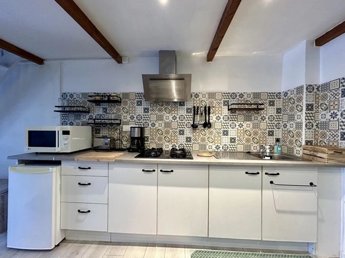 Image No.8-Maison de village de 4 chambres à vendre à Messé