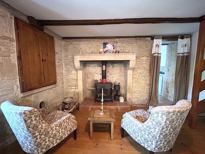 Image No.4-Maison de village de 4 chambres à vendre à Messé