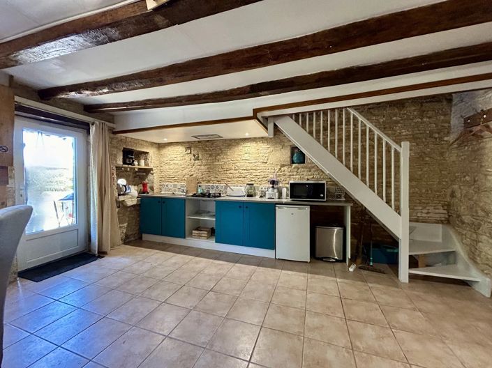 Image No.7-Maison de village de 4 chambres à vendre à Messé