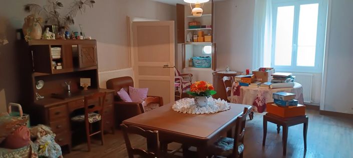 Image No.5-2 Bed Farmhouse for sale