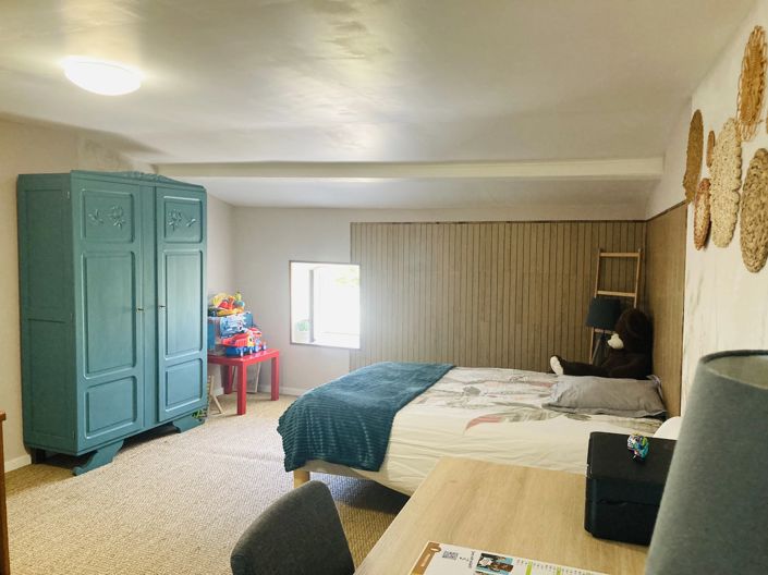 Image No.9-4 Bed House for sale