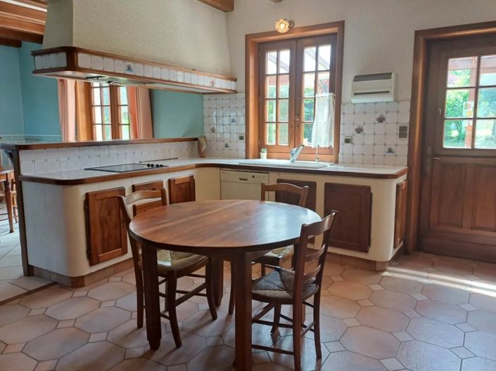 Image No.6-Maison de 5 chambres à vendre à Brossac