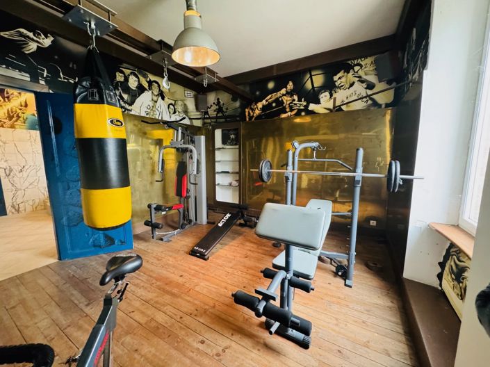 Image No.11-4 Bed House for sale