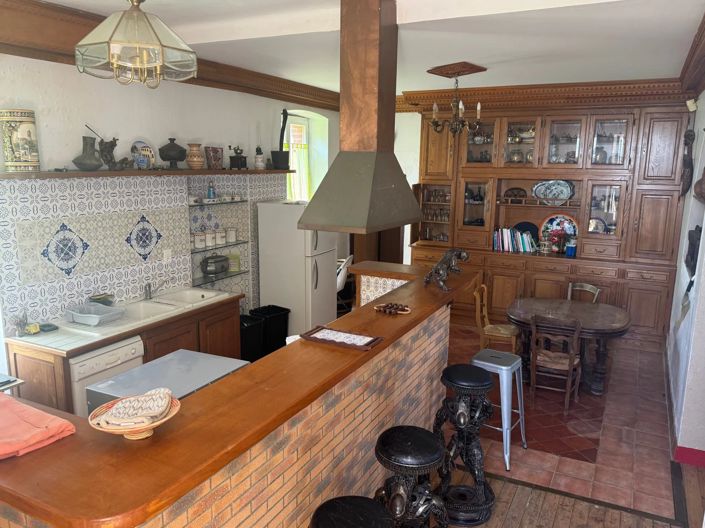 Image No.15-4 Bed House for sale