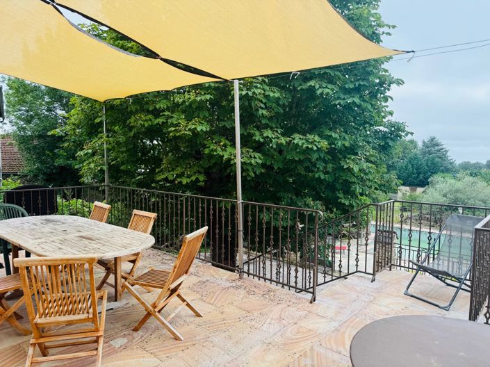Image No.3-4 Bed House for sale