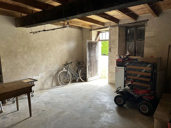 Image No.10-2 Bed House for sale