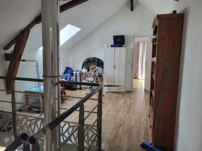 Image No.8-3 Bed House for sale