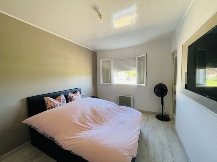 Image No.6-3 Bed House for sale