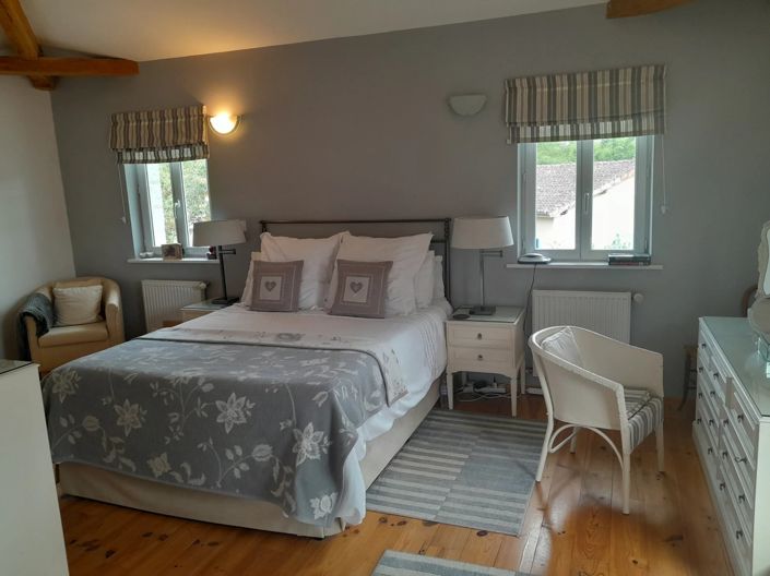 Image No.11-4 Bed House for sale